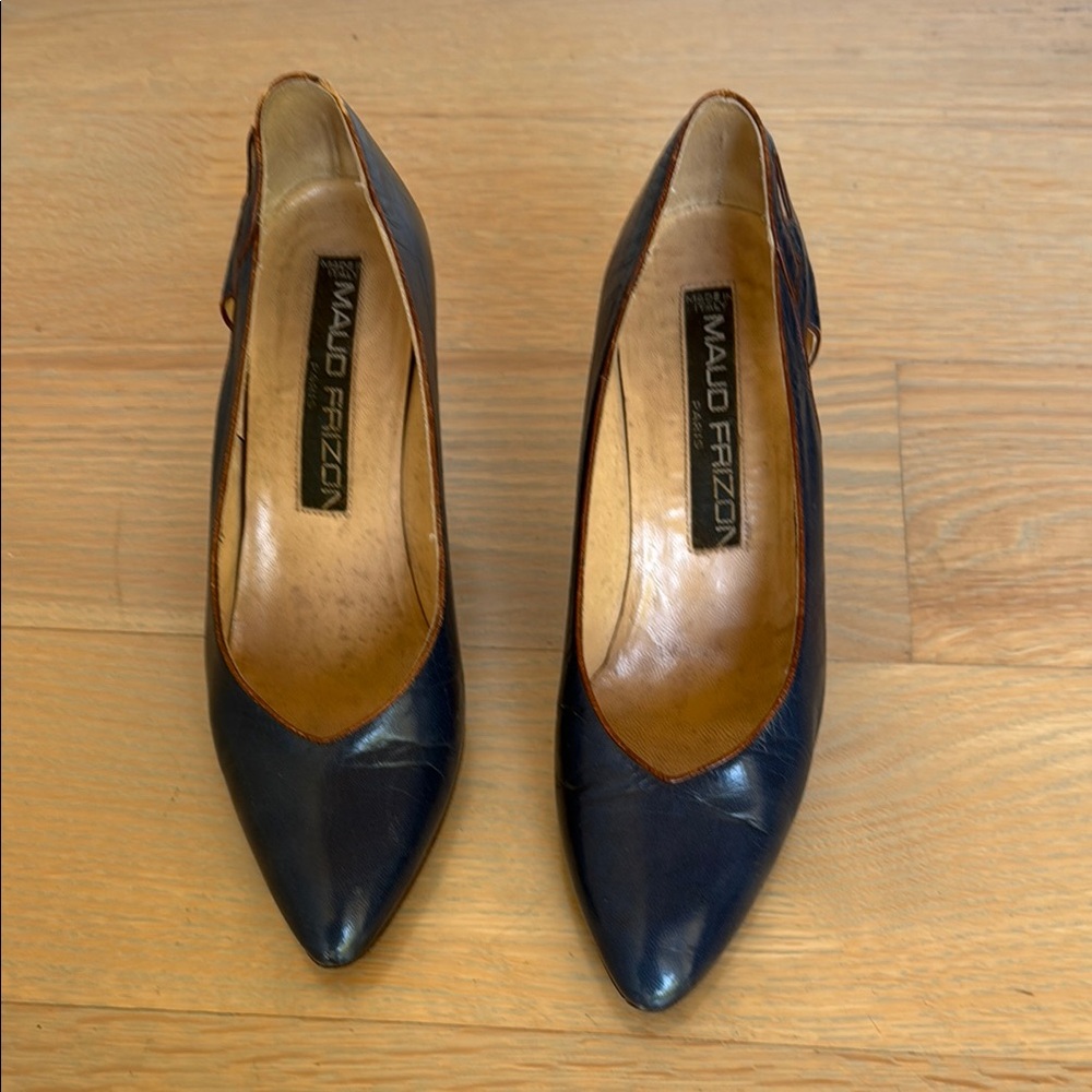MAUD FRIZON Navy with cognac color accent  Heels